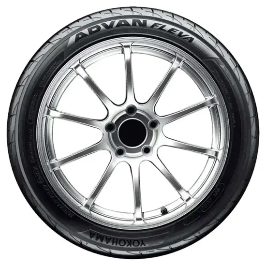 Yokohama Advan-Fleva (V701)